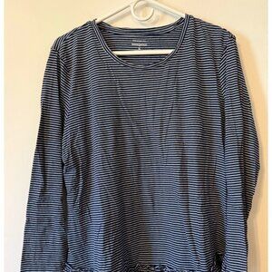 Banana Republic Navy Stripe Shirt | Classic Preppy Staple